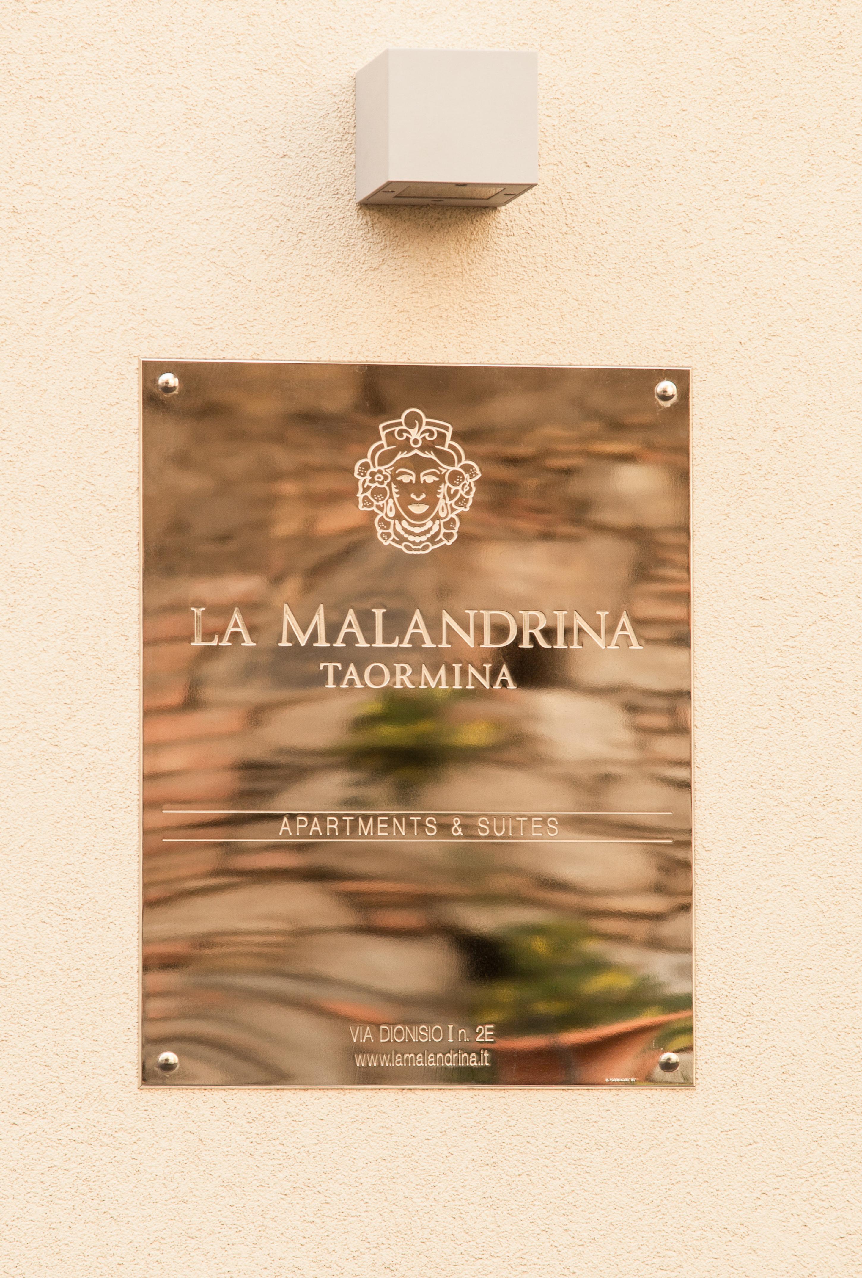 La Maladrina Apartments & Suites Taormina Eksteriør bilde